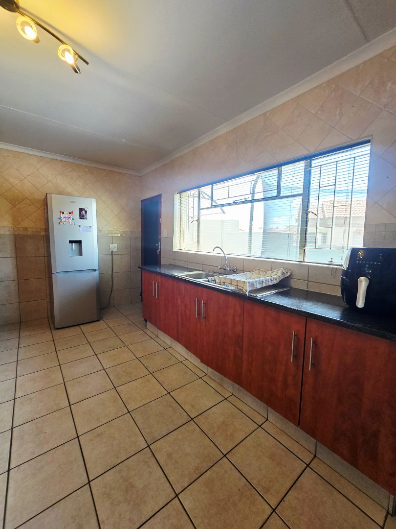 3 Bedroom Property for Sale in Songloed North West